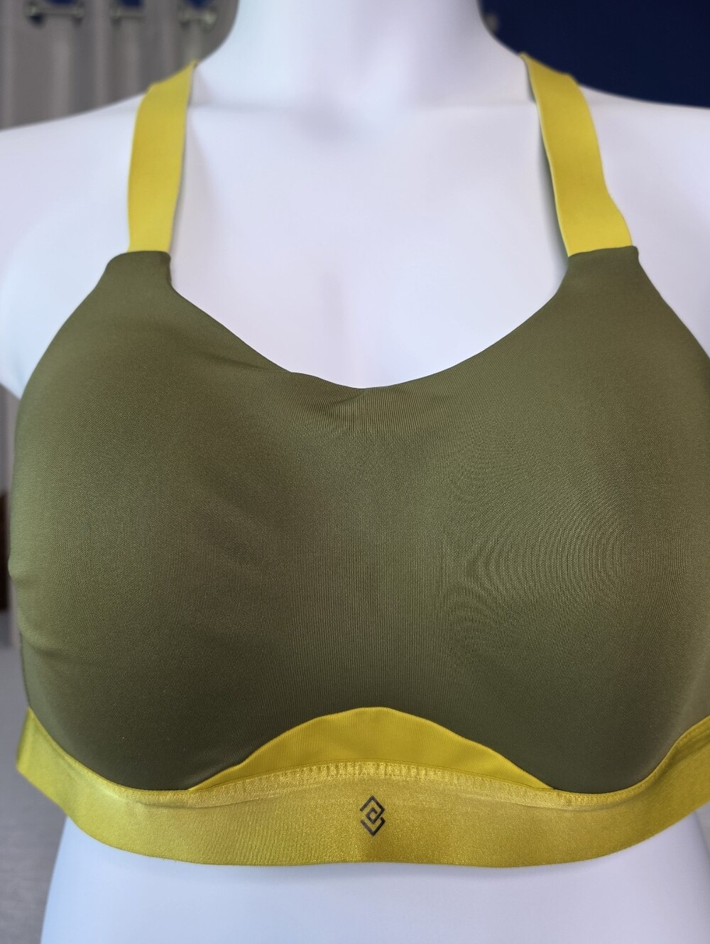 ThirdLove Green Gold Kinetic Adjustable Sports Bra 40C High Support Wireless $78